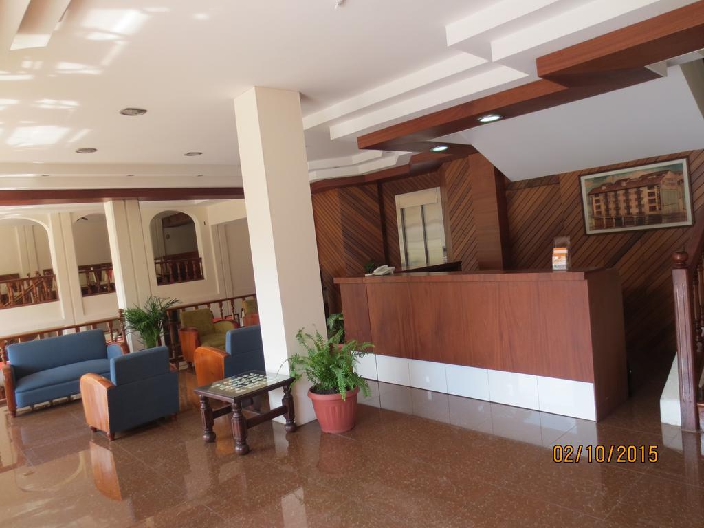 Hotel Cumanda Alfaro ภายนอก รูปภาพ