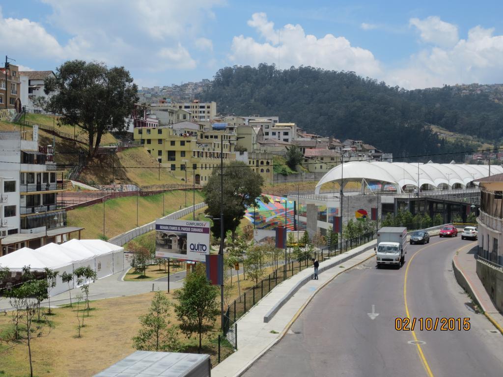 Hotel Cumanda Alfaro ภายนอก รูปภาพ