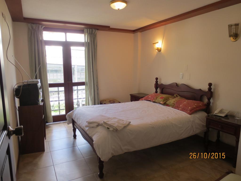 Hotel Cumanda Alfaro ห้อง รูปภาพ
