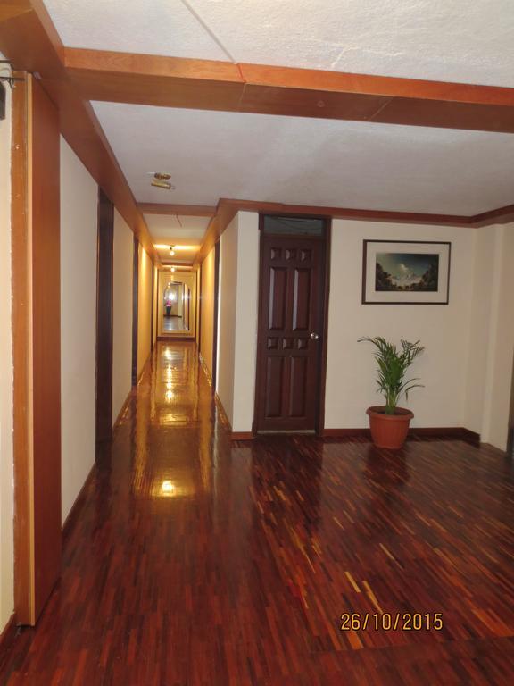 Hotel Cumanda Alfaro ภายนอก รูปภาพ