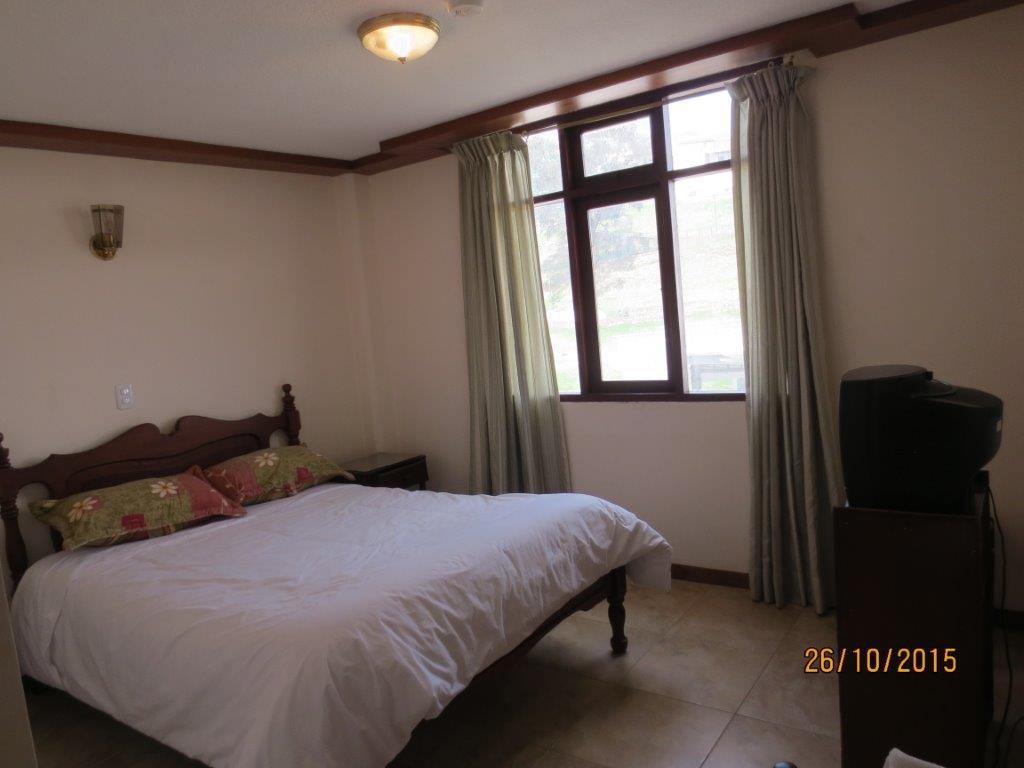 Hotel Cumanda Alfaro ภายนอก รูปภาพ