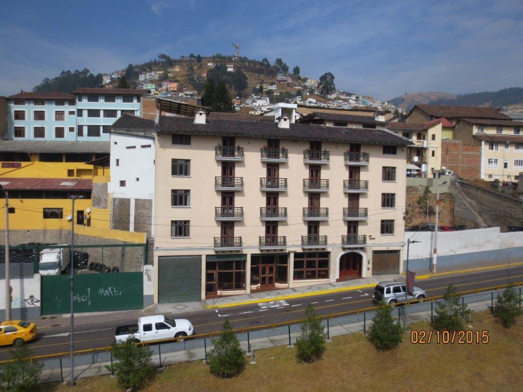 Hotel Cumanda Alfaro ภายนอก รูปภาพ
